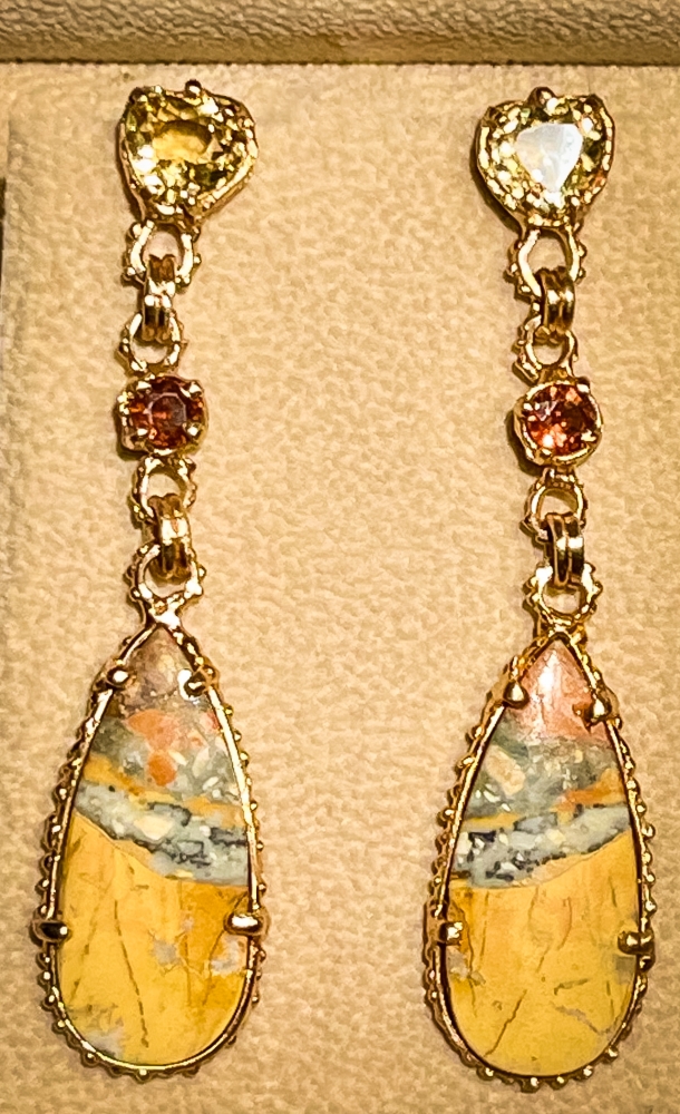 Earring Set in 18K Red Gold